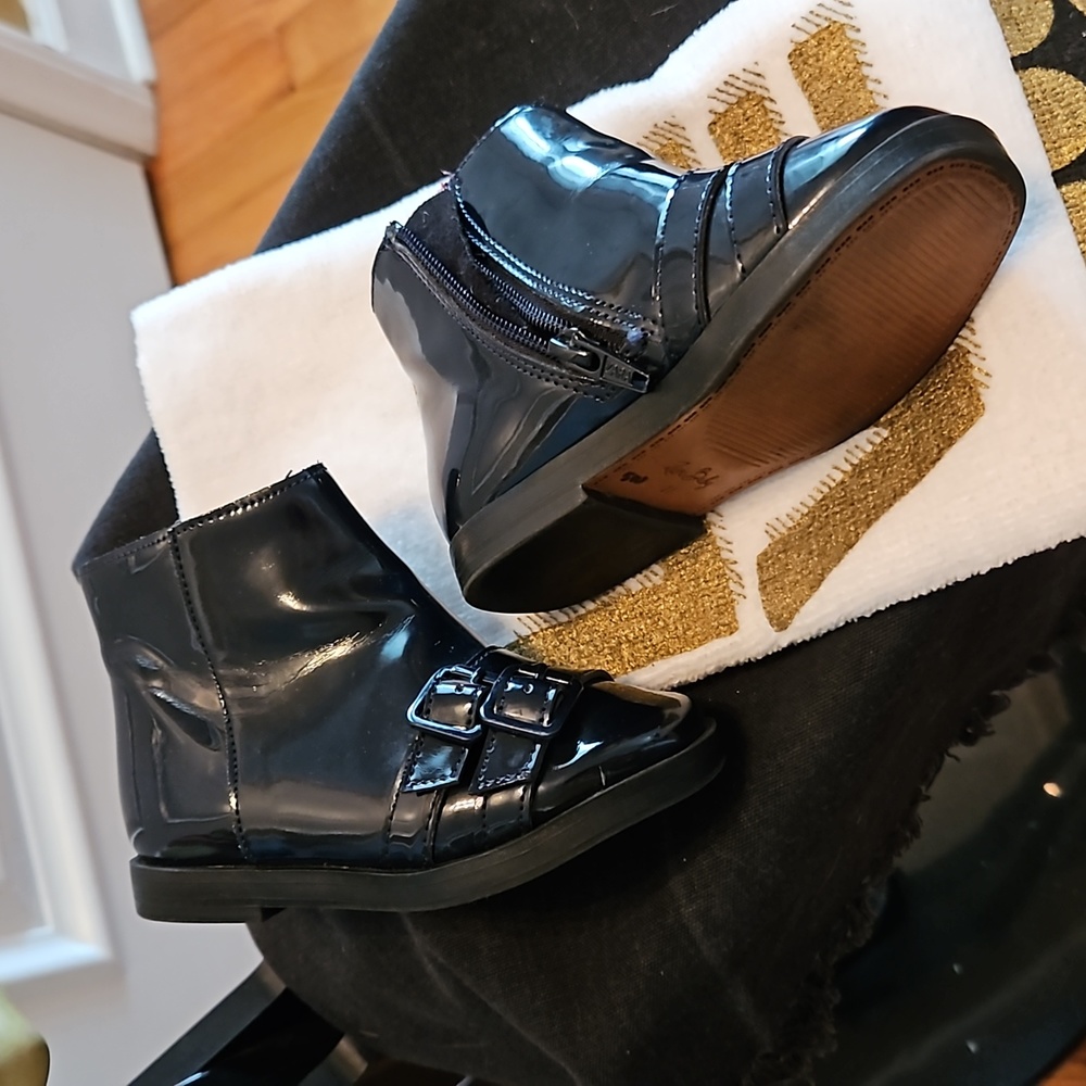 Zara Baby Patent Leather Ankle Boots - Picture 3 of 8